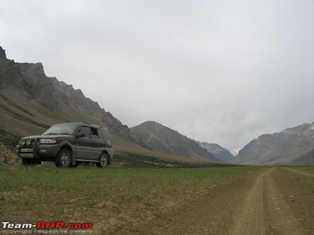 All Tata Safari Owners - Your SUV Pics here-manali-leh.jpg