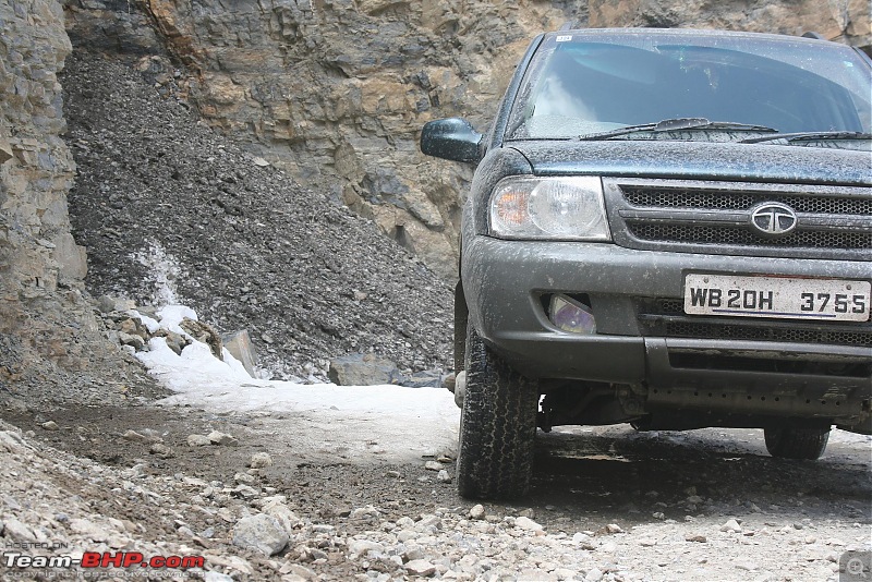 All Tata Safari Owners - Your SUV Pics here-img_3707e.jpg