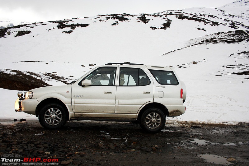 All Tata Safari Owners - Your SUV Pics here-534836116_ek4hcl.jpg