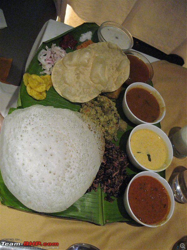 A Guide: Eating out in Mumbai-veg-sadhya.jpg