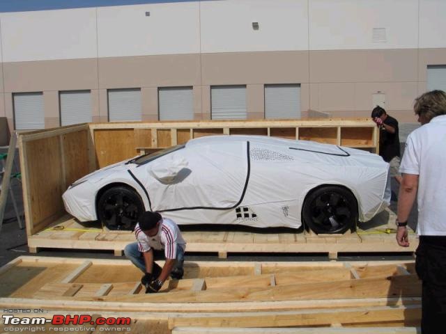 Parcel Phraam Phaarein!! (Lamborghini Reventon being unpacked!)-l9.jpg