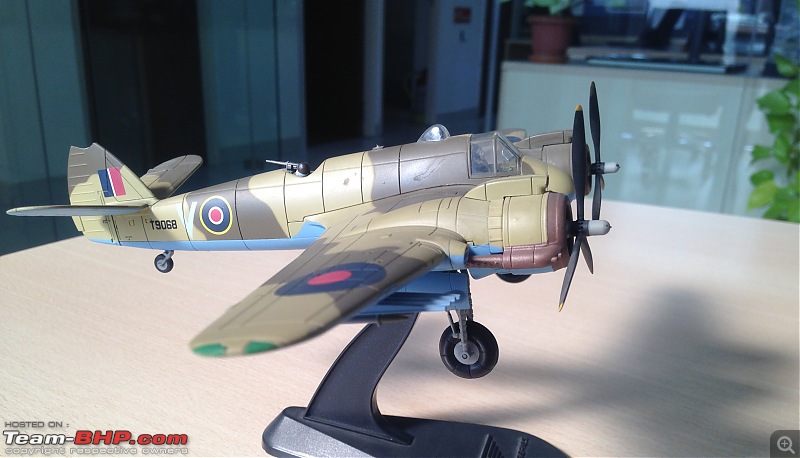 Scale Models - Aircraft, Battle Tanks & Ships-iimg_0163.jpg