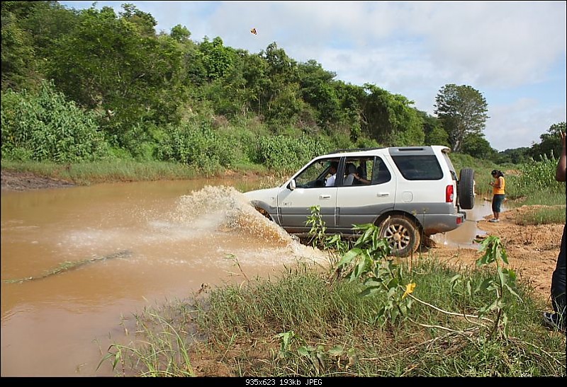 All Tata Safari Owners - Your SUV Pics here-img_9609.jpg