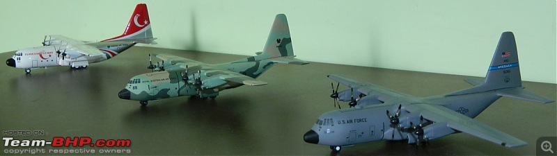 Scale Models - Aircraft, Battle Tanks & Ships-c130_9_1.jpg