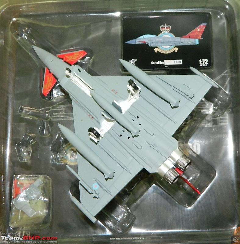 Scale Models - Aircraft, Battle Tanks & Ships-ef_9.jpg