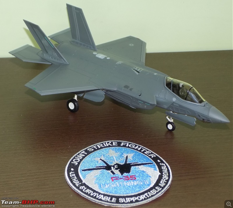 Scale Models - Aircraft, Battle Tanks & Ships-f35_2.jpg