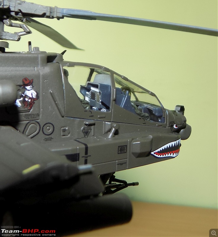 Scale Models - Aircraft, Battle Tanks & Ships-ah64d_dt.jpg