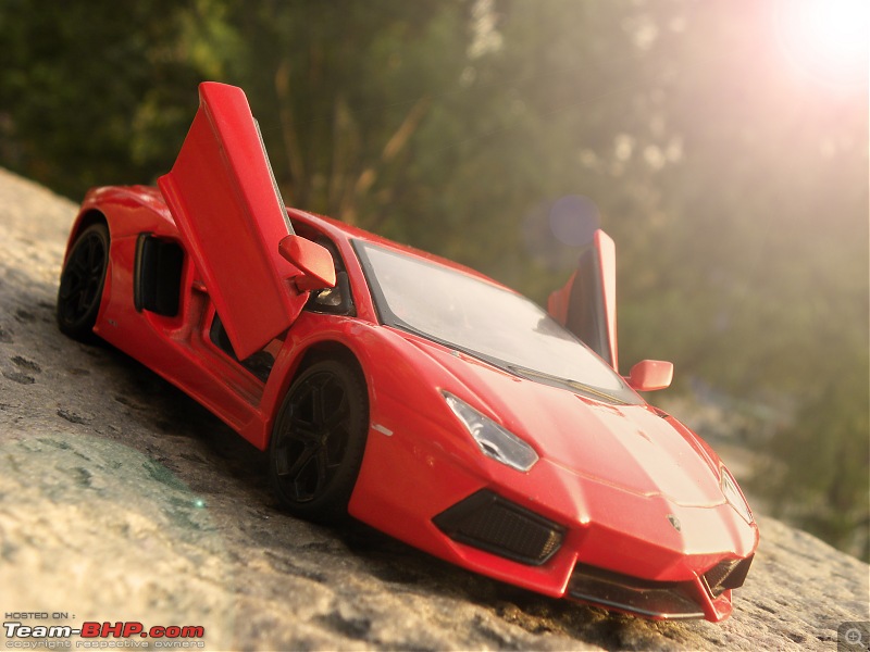 The Scale Model Thread-lamborghini-aventador_01.jpg