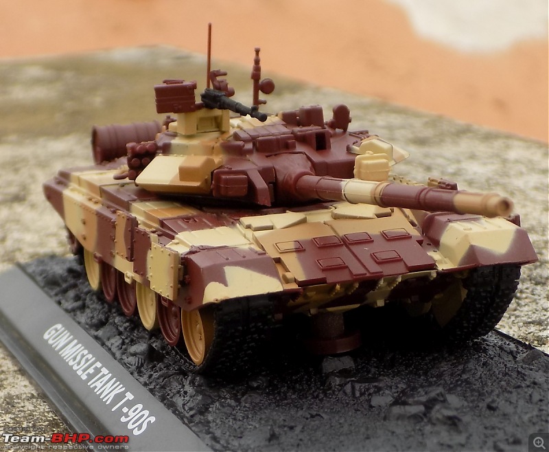 Scale Models - Aircraft, Battle Tanks & Ships-t90s_2.jpg