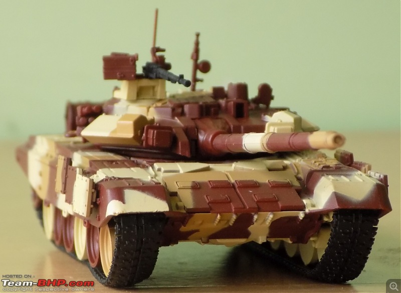 Scale Models - Aircraft, Battle Tanks & Ships-t90s_10.jpg