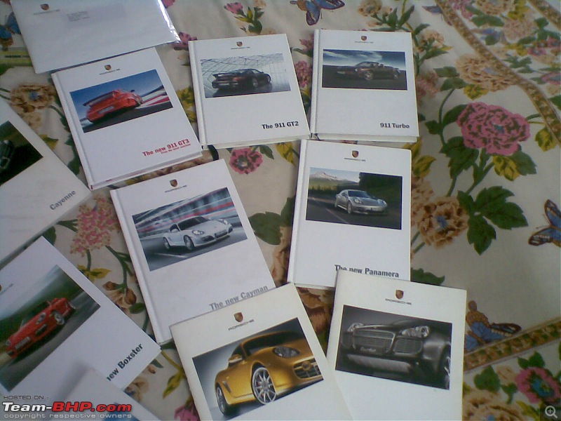 Car brochures and catalogues. Do you collect them?-15092009005.jpg