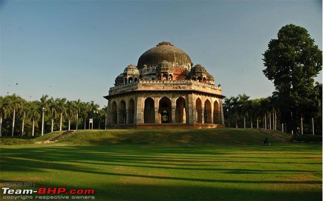 Official Guess the Place Thread-lodhi_gardens.jpg
