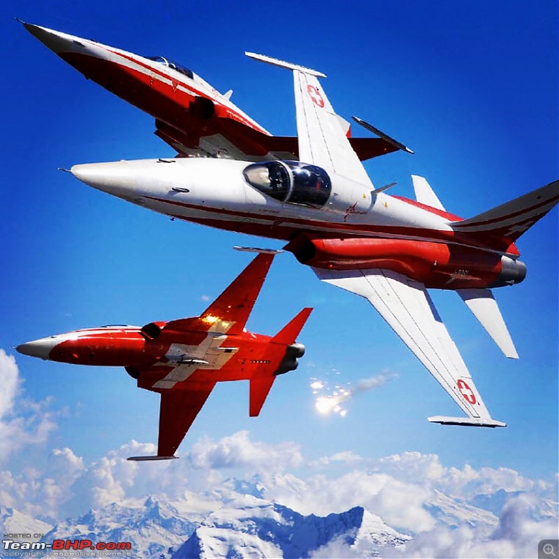 Scale Models - Aircraft, Battle Tanks & Ships-swissairforcef5etigeriisofthepatrouillesuisse2.jpg