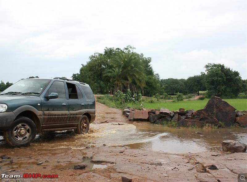 All Tata Safari Owners - Your SUV Pics here-img_0941.jpg