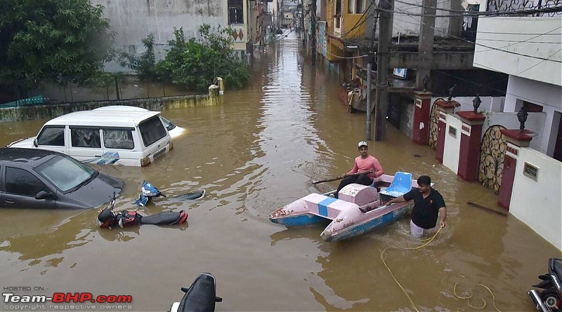 Record-breaking rainfall sinks Hyderabad-hyderabad3.jpg