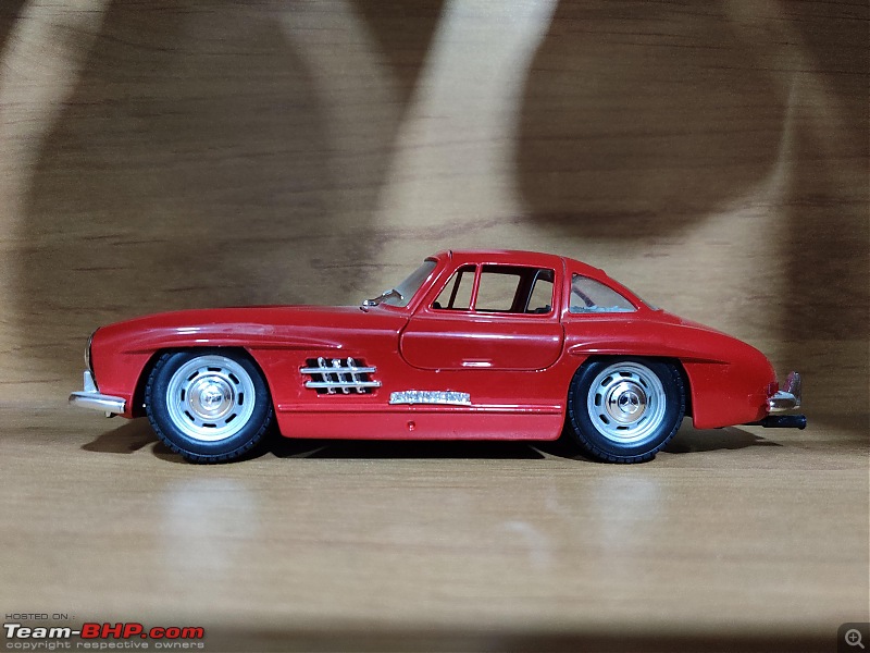 The Scale Model Thread-300sl.jpg