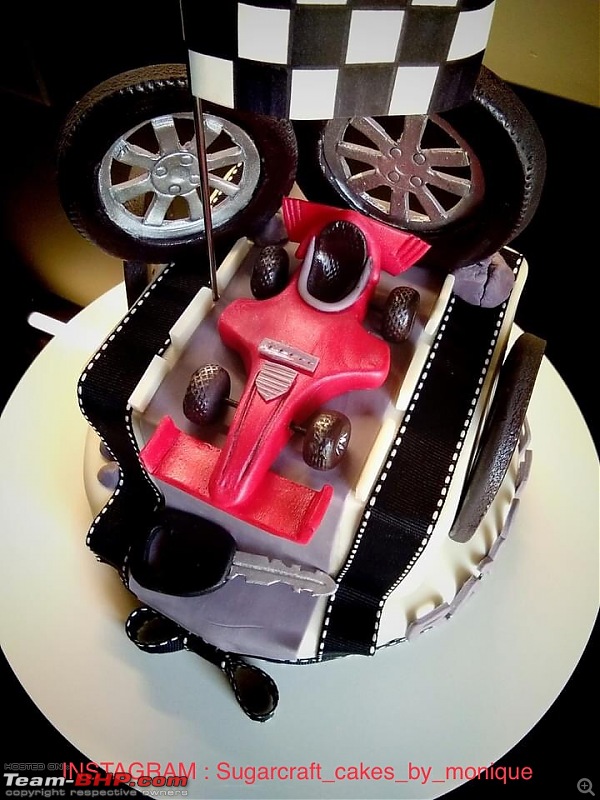 Birthday cakes with car & bike themes-31bdc382f15e493f9aa3c5d383ac8ec2.jpeg