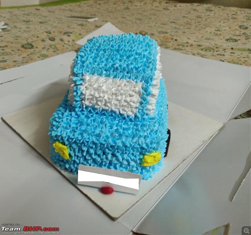 Birthday cakes with car & bike themes-2.jpg