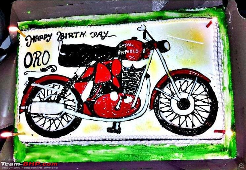 Birthday cakes with car & bike themes-screenshot_2021022009213801.jpeg