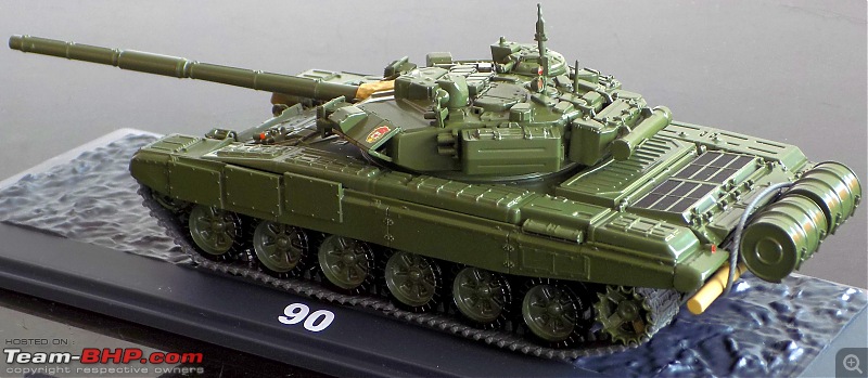 Scale Models - Aircraft, Battle Tanks & Ships-t90_7.jpg