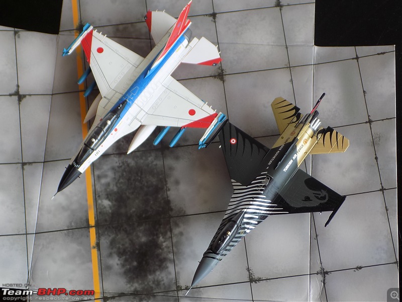 Scale Models - Aircraft, Battle Tanks & Ships-comp_2.jpg