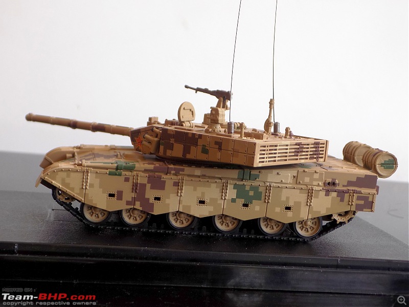 Scale Models - Aircraft, Battle Tanks & Ships-99_5.jpg