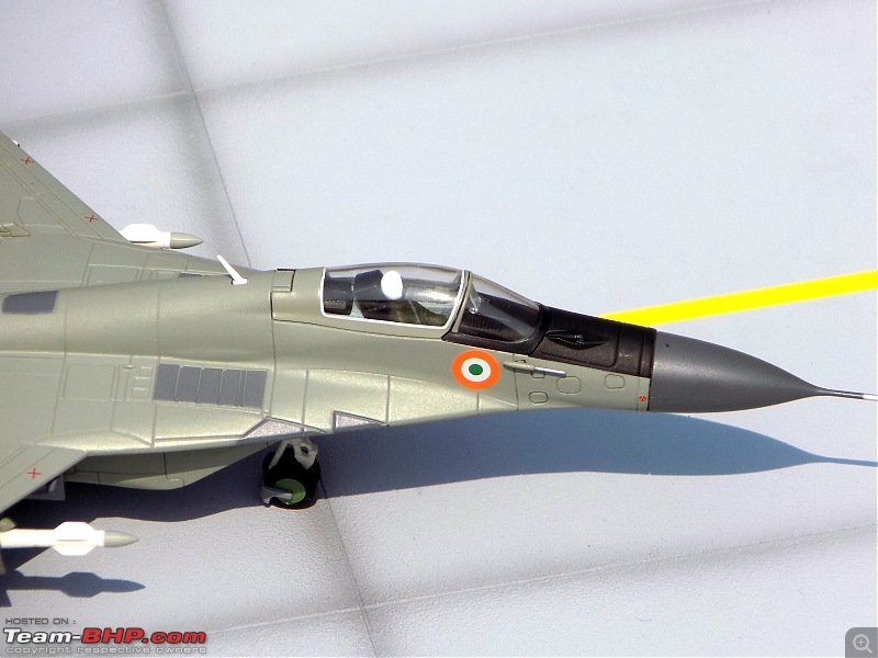 1/72 Assembly kit model Russian fighter S-37 "Golden eagle"