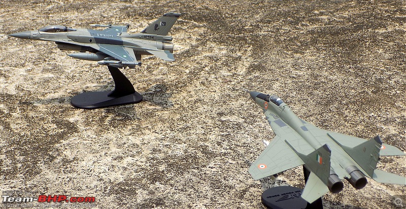 Scale Models - Aircraft, Battle Tanks & Ships-df_inter.jpg