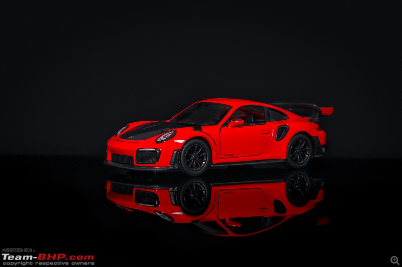 MAJORETTE PORSCHE 911 GT3 RS NO6 1/64, Theres certainly ple…