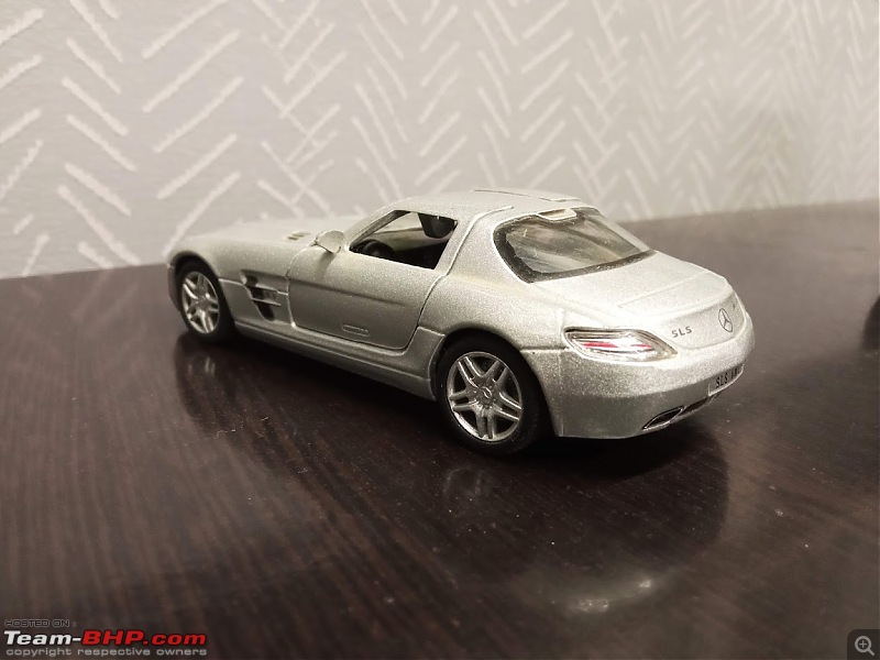 Your favourite automotive gifts-gift-sls-2.jpg