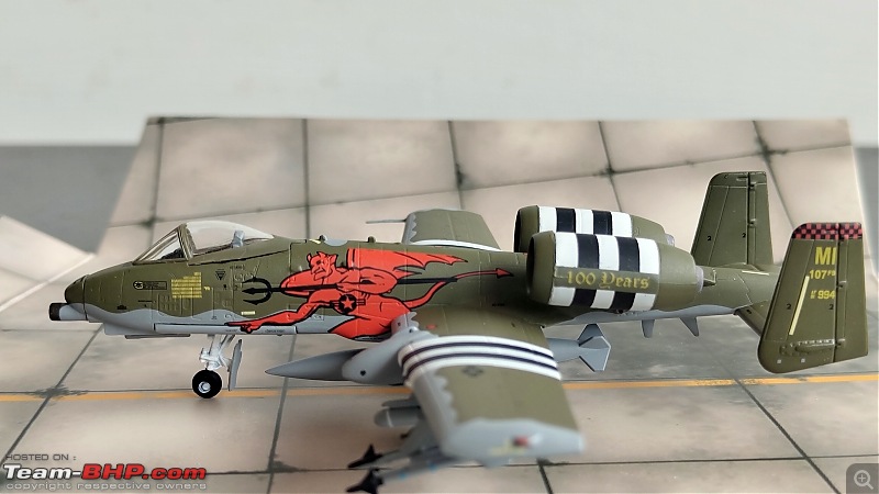 Scale Models - Aircraft, Battle Tanks & Ships-a104.jpg