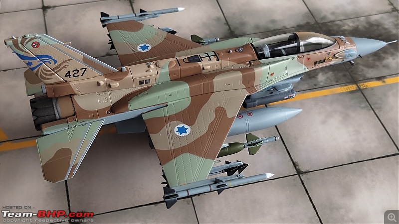 Scale Models - Aircraft, Battle Tanks & Ships-i_7.jpg