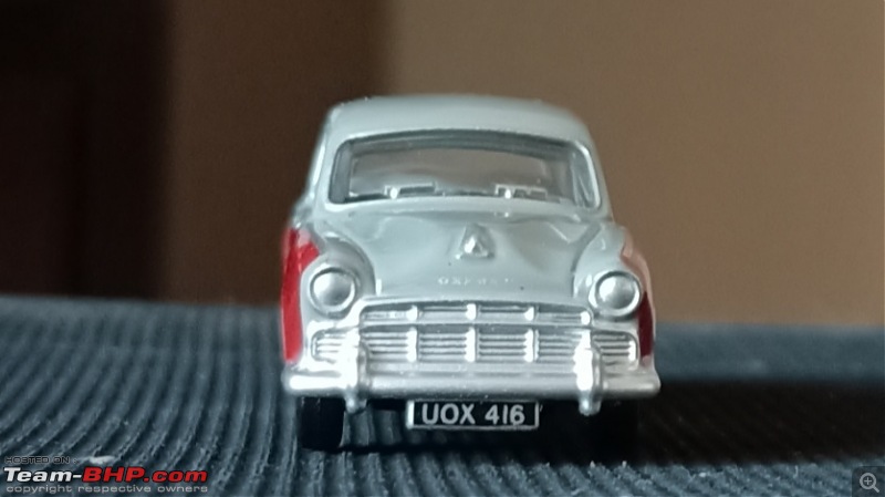 The Scale Model Thread-morris-oxford-front-164.jpg