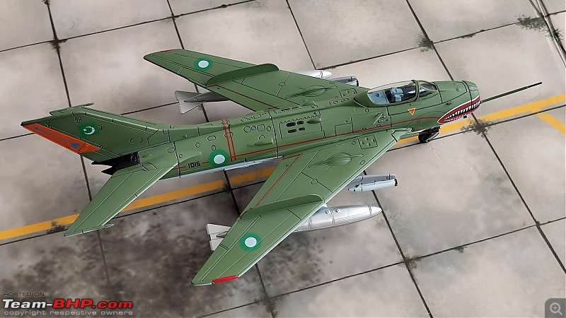Scale Models - Aircraft, Battle Tanks & Ships-f6_2.jpg