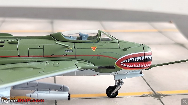 Scale Models - Aircraft, Battle Tanks & Ships-f6_cl_2.jpg