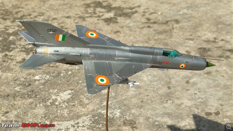 Scale Models - Aircraft, Battle Tanks & Ships-t77_8.jpg