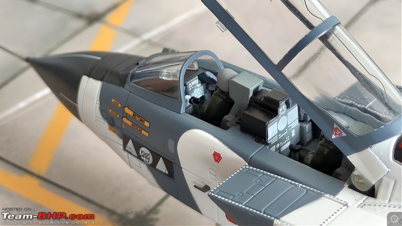 Scale Models - Aircraft, Battle Tanks & Ships-torn_cl_8.jpg