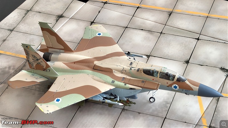 Scale Models - Aircraft, Battle Tanks & Ships-15.jpg