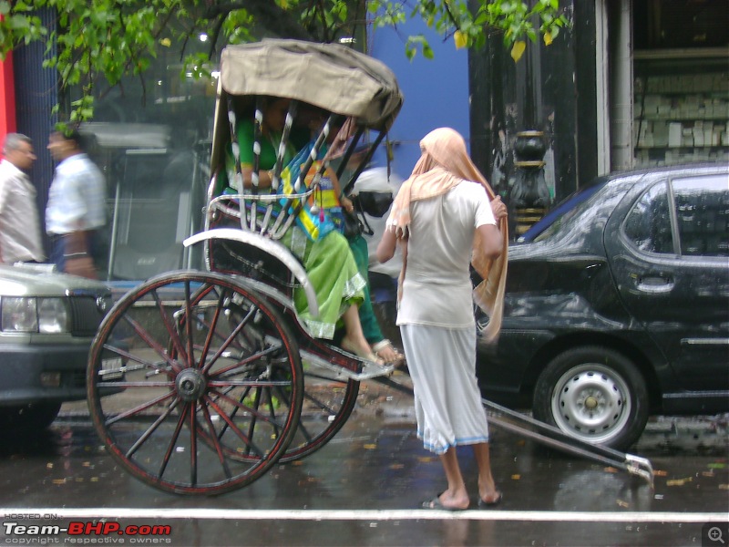 Kolkata After A Very Wet Spell- June 2008-kolrickshaw.jpg