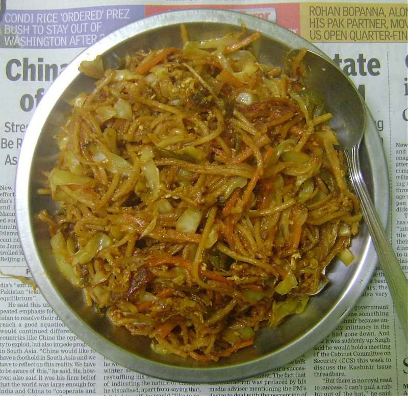 Recipes / Discussions on cooking from Team-BHP Master Chefs-egg-hakka-noodles.jpg