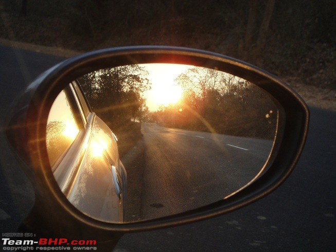 The View on your Rear-View (Pictures taken through your rear view mirrors)-orvm2.jpg
