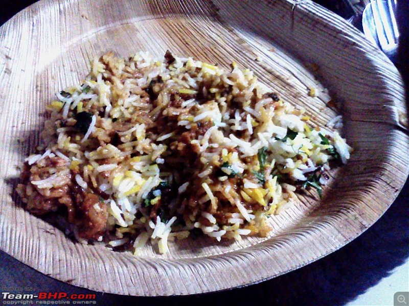 A Guide: Eating out in Hyderabad/Secunderabad/Cyberabad-chicken-tikka-chawal-1.jpg