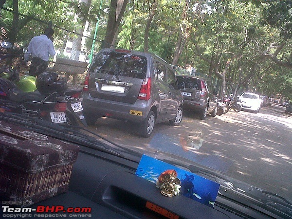 Team-BHP Stickers are here! Post sightings & pics of them on your car-indiranagar-5-apr-2012.jpg