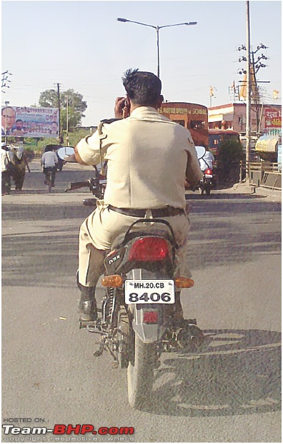 Police/Cops In Bangalore..or Maybe all of India-policemobile.jpg