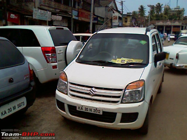 Car in the middle of the road totalled by Bus-imag0017.jpg