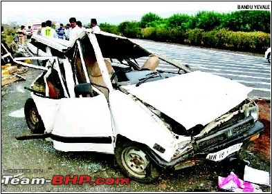 Review of the Yashwantrao Chavan Expressway (Mumbai-Pune)-crushed-maruti800.jpg