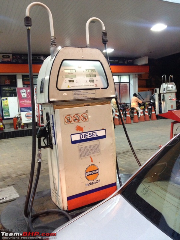 Cheating IOC petrol pump at Koramangala, Bangalore-image1632029565.jpg