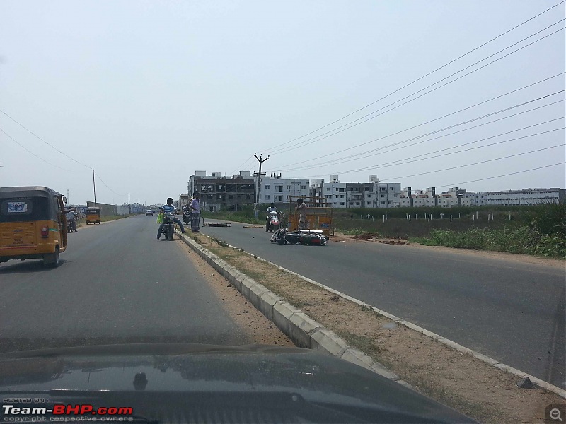 Traffic and life on the roads in Chennai-20140417_105659.jpg