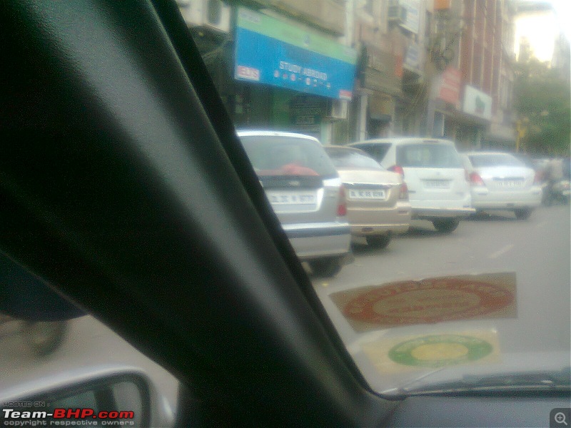 Street Parking: Obstructing traffic & reducing our driving space-photo1006.jpg