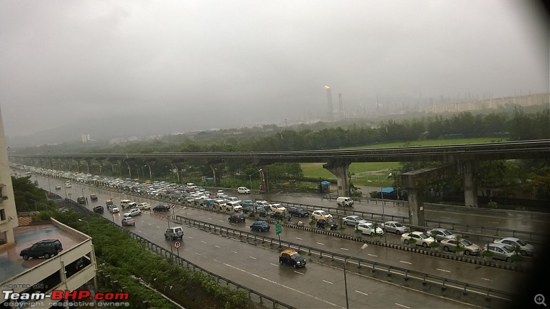 Mumbai Traffic-freeway-jam.jpg